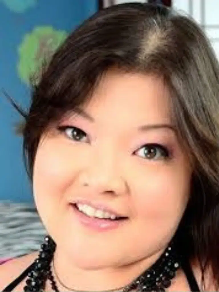 Kelly Shibari Biography: Wiki, Age, Career, Height, Weight, Boyfriend, Net Worth & More